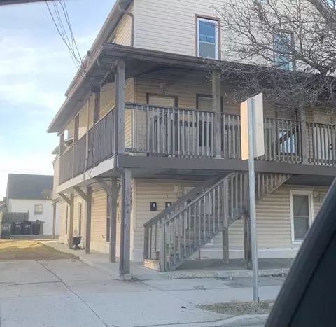 104 W Rio Grande Ave, Wildwood, NJ 08260