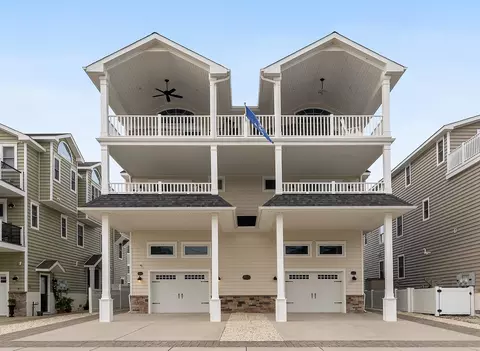 132 48th St #EAST, Sea Isle City, NJ 08243