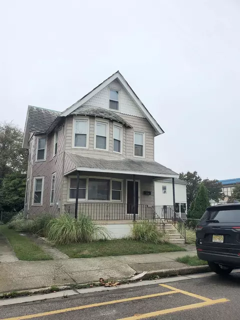 124 W Magnolia Ave, Wildwood, NJ 08260