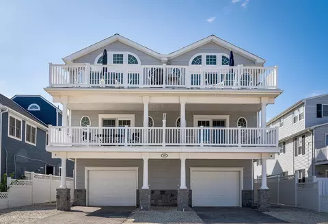 30 79th Sts #WEST, Sea Isle City, NJ 08243