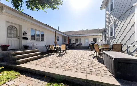 220 W 25th Ave #4, North Wildwood, NJ 08260