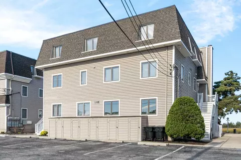 1318 Ocean Dr UNIT 7, Avalon, NJ 08202