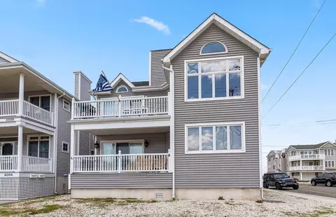 4000 Asbury Ave #2ND, Ocean City, NJ 08226