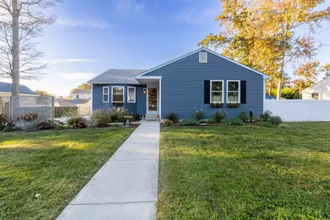3522 Bayshore Rd, North Cape May, NJ 08204