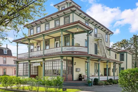 101 S Lafayette St #3A, Cape May, NJ 08204