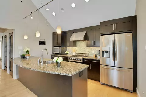 96 N Commonwealth Ave, Strathmere, NJ 08248 photo 4