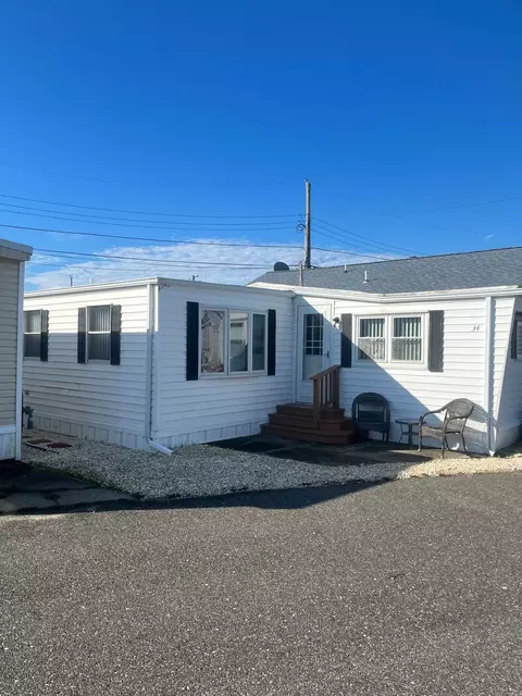 34 Lee Ave, Wildwood, NJ 08260