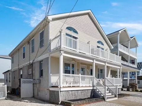115 38th St #1W (B), Sea Isle City, NJ 08243