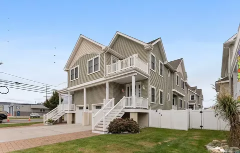 103 E 5th Ave #103, North Wildwood, NJ 08260