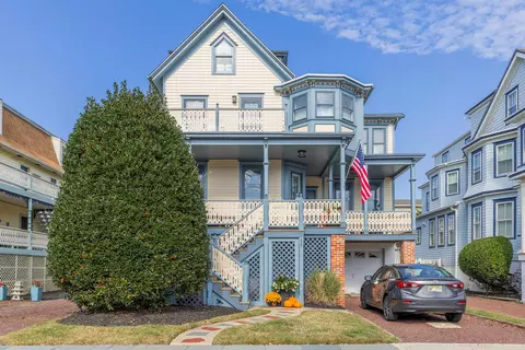 825 Stockton Ave #3, Cape May, NJ 08204