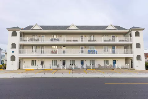 435 E 17th Ave #2, North Wildwood, NJ 08260
