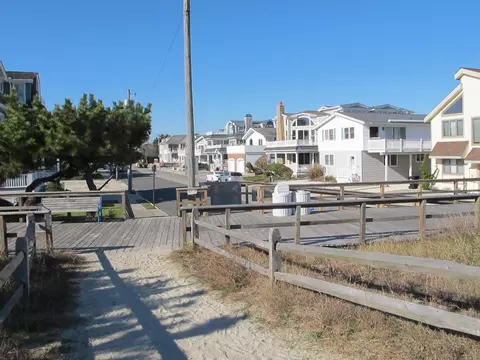 55 E 26th St, Avalon, NJ 08202 photo 5