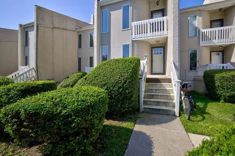 3125 Route 9 S #7, Rio Grande, NJ 08242