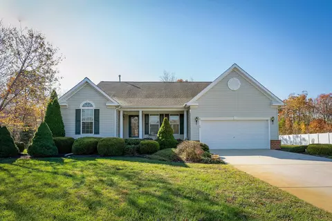 15 Julia Ct, Cape May Court House, NJ 08210