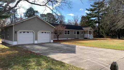 17 Pine, Cape May Court House, NJ 08210
