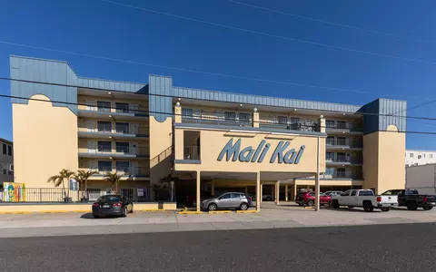 417 E 19th Ave #504, North Wildwood, NJ 08260