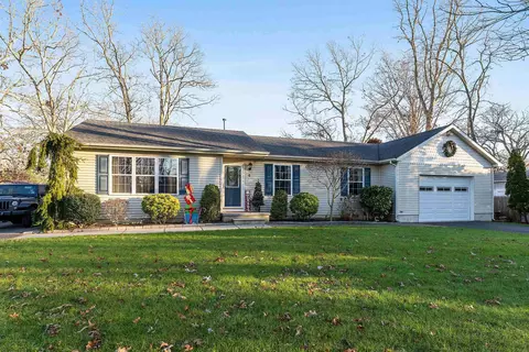 4 Rita Ave, Cape May Court House, NJ 08210