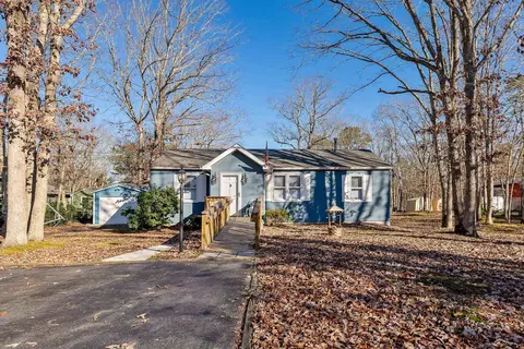 450 Hagen Rd, Cape May Court House, NJ 08210