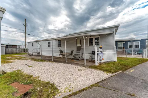 24 Yerkes Ave, Wildwood, NJ 08260