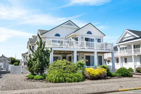 111 120 St, Stone Harbor, NJ 08247