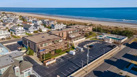66 E 20th St #303, Avalon, NJ 08202 photo 4