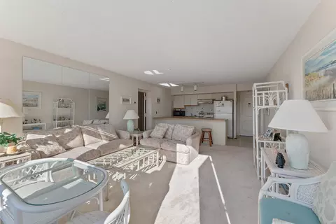 66 E 20th St #303, Avalon, NJ 08202 photo 9