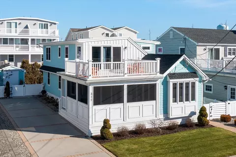 311 42nd St, Avalon, NJ 08202