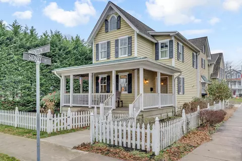 1253 Washington St, Cape May, NJ 08204
