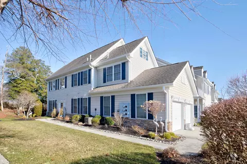 202 Sawgrass Ct #202, Swainton, NJ 08210