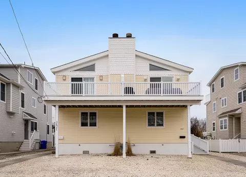 242 29th St #EAST, Avalon, NJ 08202