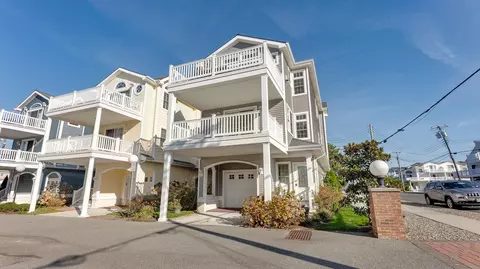 85 85th St UNIT 1, Sea Isle City, NJ 08243