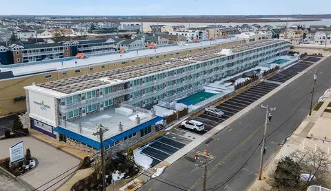 7800 Dune Dr #C302, Avalon, NJ 08202