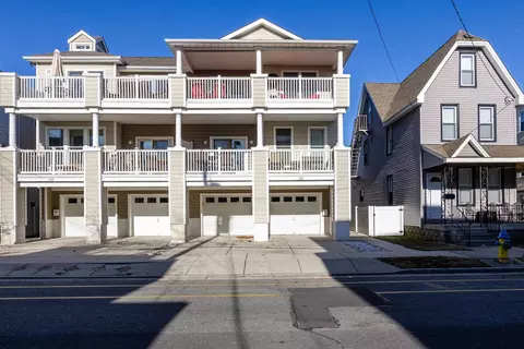 221 E Maple Ave #B, Wildwood, NJ 08260