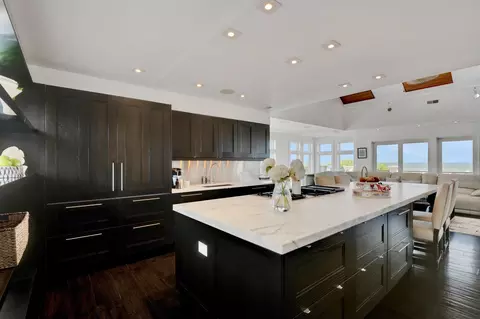 Kitchen - 10 E Prescott Ave, Strathmere, NJ 08248 photo 2 of 6