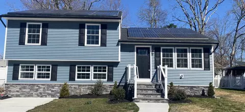 219 Roseanne Ave, North Cape May, NJ 08204