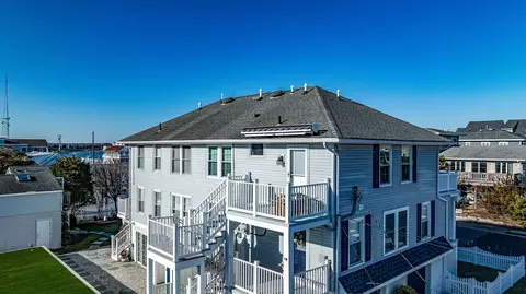 Exterior - 2 W Seacliff Ave #2, Strathmere, NJ 08248 photo 3 of 3