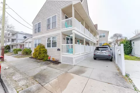 132 W Roberts Ave #1, Wildwood, NJ 08260