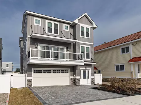 119 E St Paul Ave, Wildwood Crest, NJ 08260