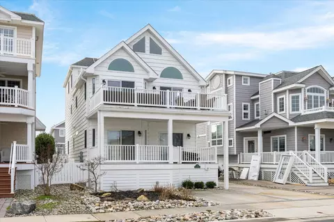 714 Sunrise Dr, Avalon, NJ 08202