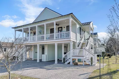 739 Broadway #1, West Cape May, NJ 08204