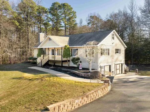 231 Indian Trail Rd, Cape May Court House, NJ 08210