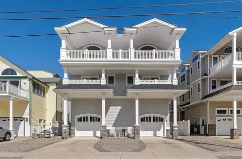 133 58th St #WEST, Sea Isle City, NJ 08243