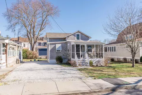 1220 Lafayette St, Cape May, NJ 08204