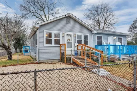 202 Spruce Ave, Villas, NJ 08251