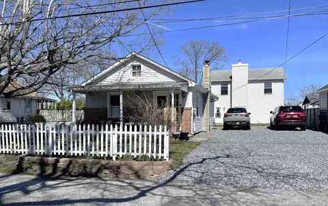 129 Pennsylvania Ave, Villas, NJ 08251