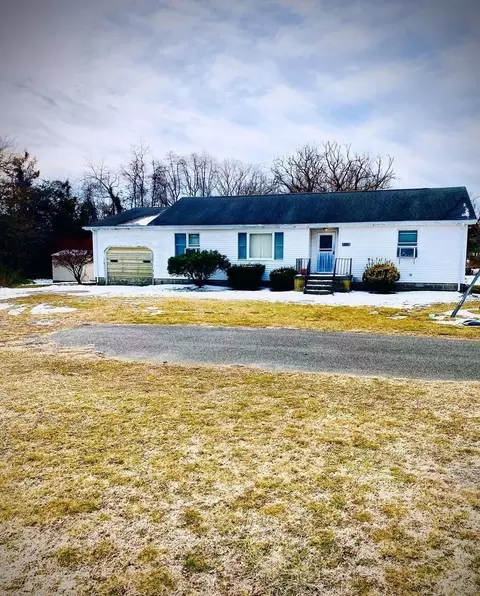 401 Reading Ave, Whitesboro, NJ 08210