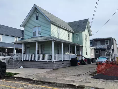 145 E Burk Ave, Wildwood, NJ 08260