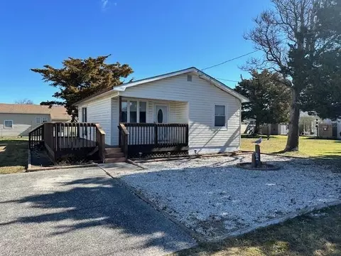 225 W Greenwood Ave, Villas, NJ 08251