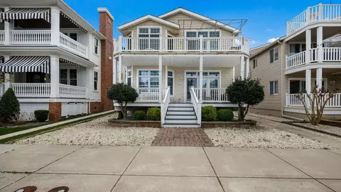 2331 Central Ave #UPSTAIRS, Ocean City, NJ 08226