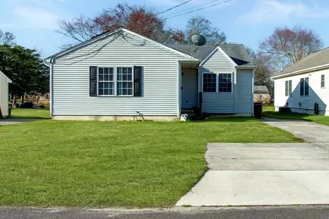 25 E Atlantic Ave, Cape May Court House, NJ 08210